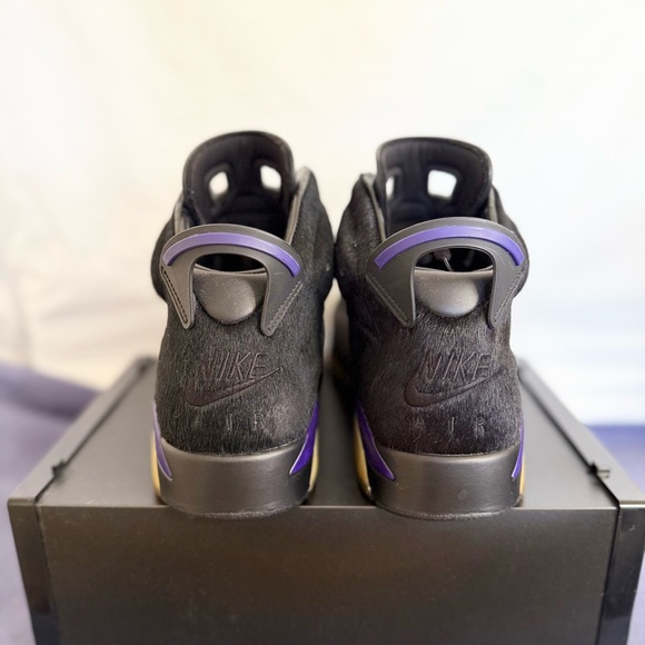 AUTHENTIC Jordan 6 Retro Social Status size 12 AR2257-005 2019 PRE-OWNED - Picture 5 of 8